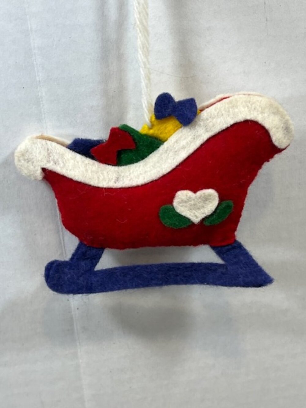 VTG Handmade Felt Santa Christmas Red Sleigh Presents Hanging Tree Ornament3.25"